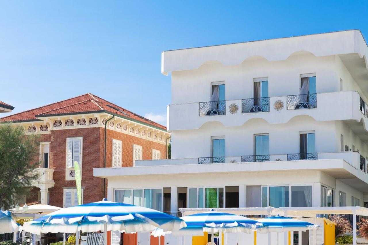 Hotel Orizzonte Bellaria-Igea Marina Buitenkant foto